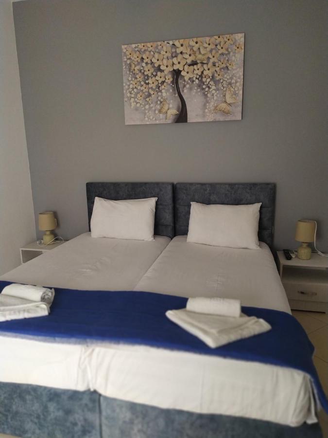 Apartments Villa Juvenito Saranda Zewnętrze zdjęcie